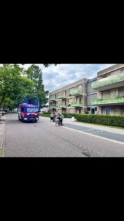 Afgelopen maandag waren wij voor een brandoefening te gast bij Stichting Odion aan de Bristolroodstraat. Er was brand ontstaan in de fietsenstalling, de rook trok naar binnen waardoor het gebouw ontruimt moest worden. Een geslaagde oefening samen met de BHV organisatie!